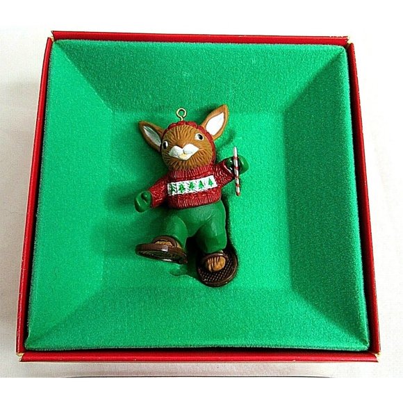 Vintage Designer's Collection Ornament Shoppe Christmas Bunny 1981 WXX-266 - Picture 1 of 6